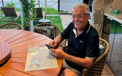 Mauro Naves assina com o SBT